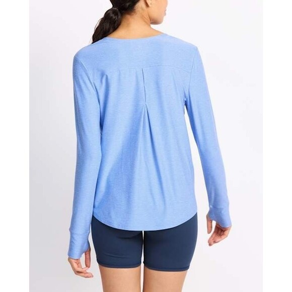 We Wander Allie Performance Top Women's Small Blue Moisture Wicking L/S NEW! - Picture 2 of 10